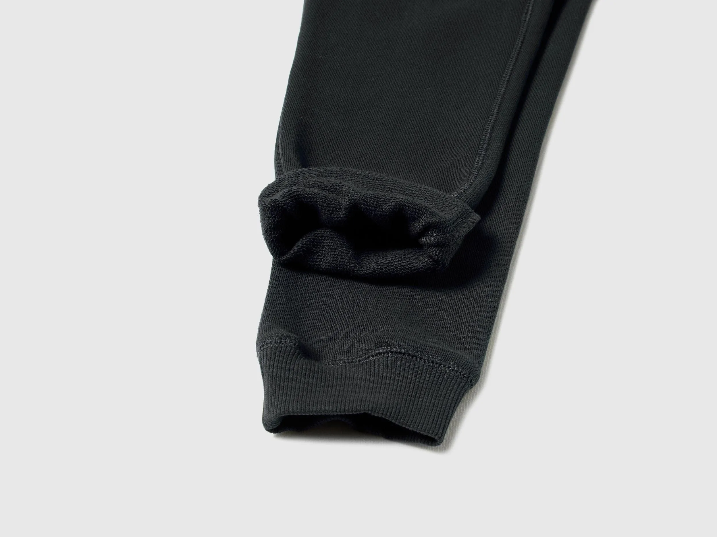 100% cotton sweatpants