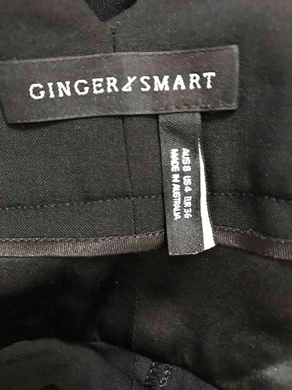 Certainly! To optimize the title of an e-commerce product, its important to include relevant modifiers that highlight key features, benefits, or unique selling points. However, Ill need more context on the products specifics to provide an accurate title. Could you provide more details about the product? For example, what type of product is it (e.g., clothing, accessory, electronic), its color, size, material, or any other important attributes?
