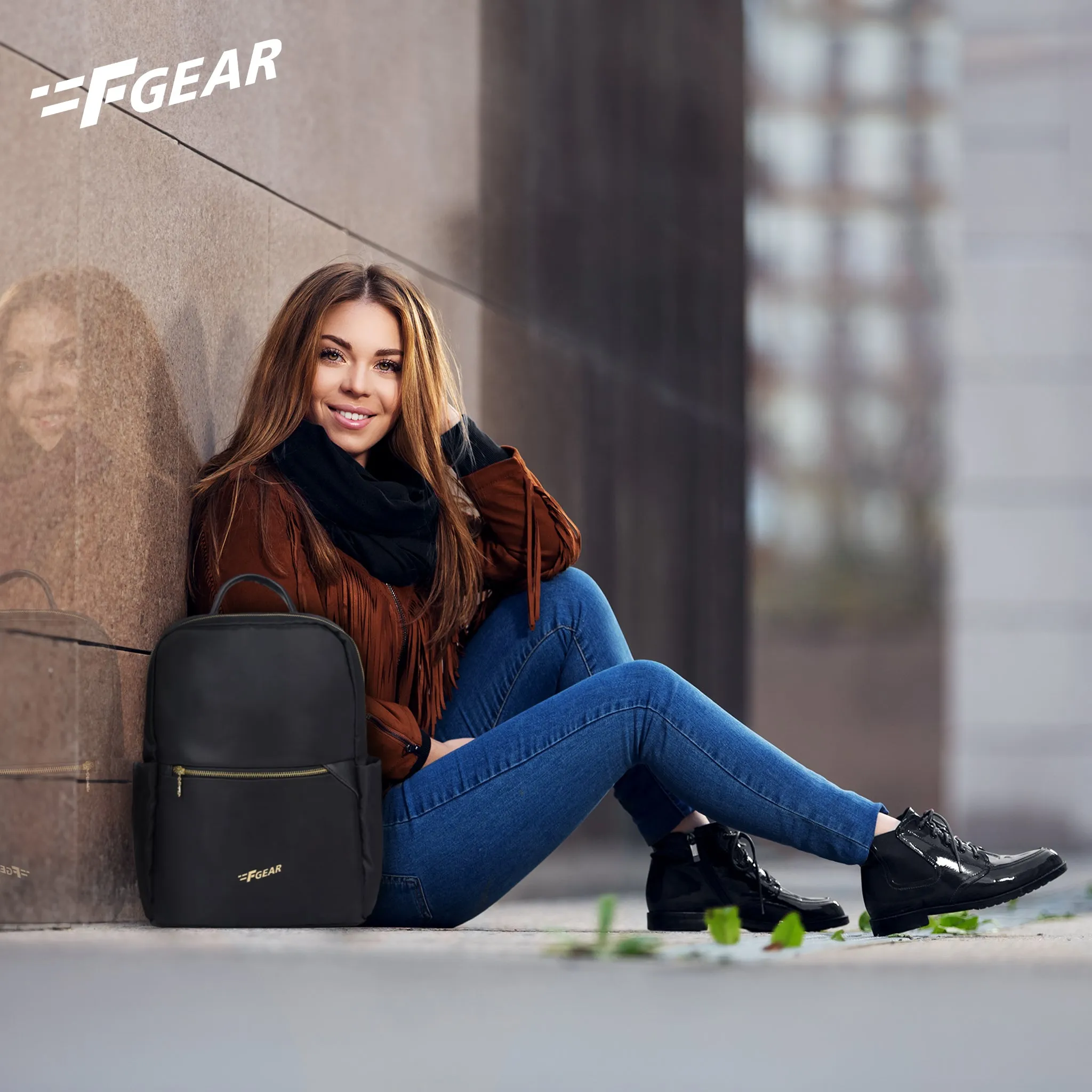 Jules 8L Black Backpack