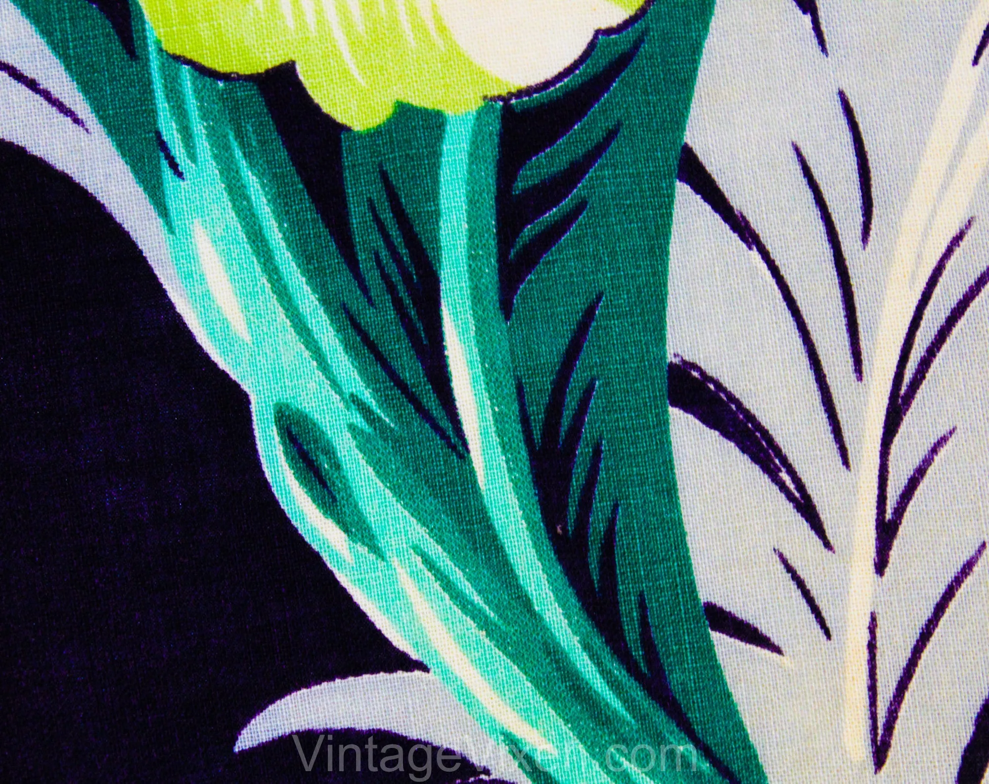 Large 1940s Style Tropical Floral Top - Black Pink Green Chartreuse Cotton Casual Blouse - Terrific Jungle Print - 80s Does 40s - Bust to 44