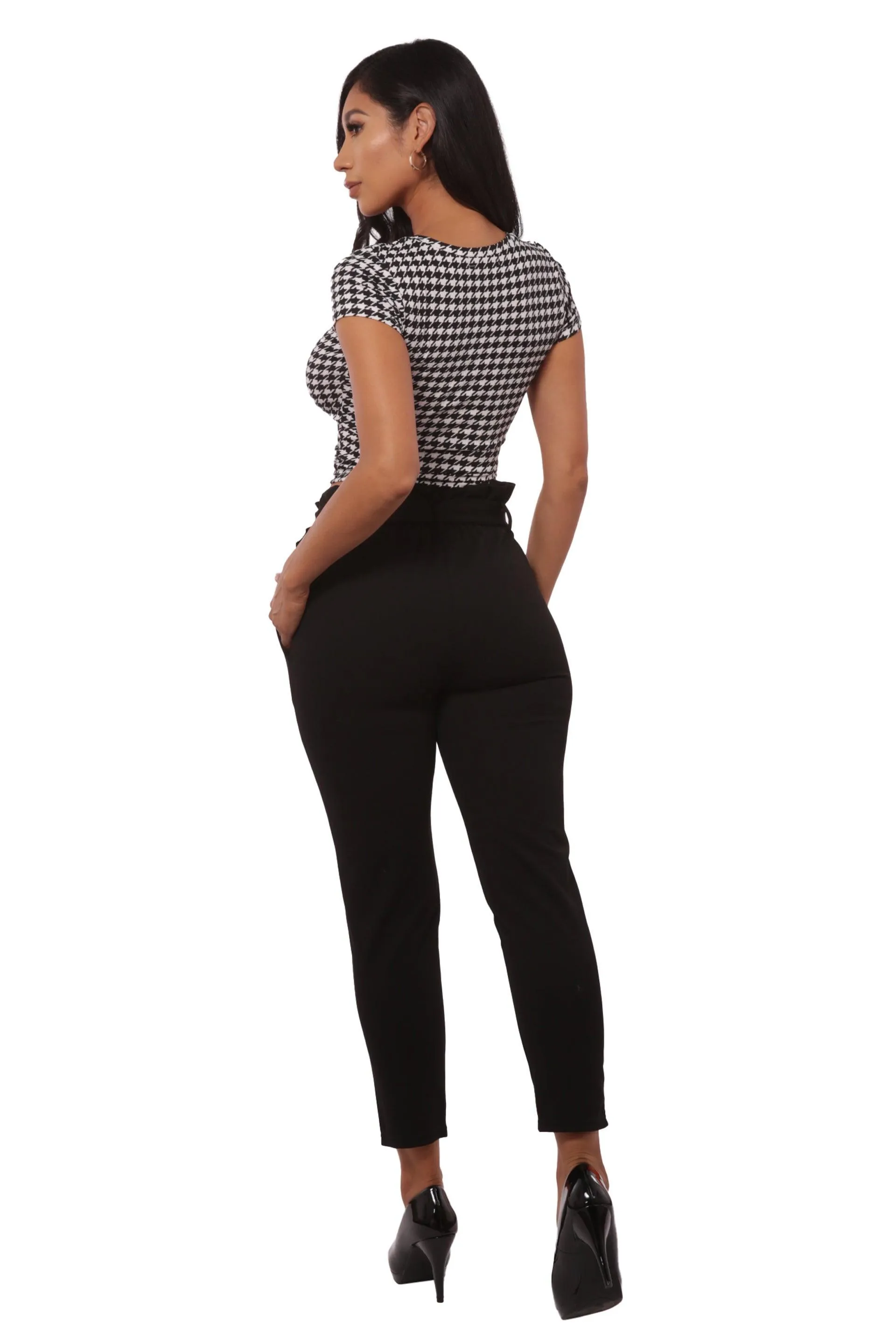 Paperbag Waist Knit Crepe Crop Pants With Buckle Belt - Black
