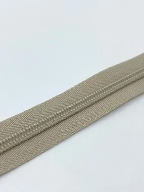 YKK® #3 Nylon Zipper c/e #572